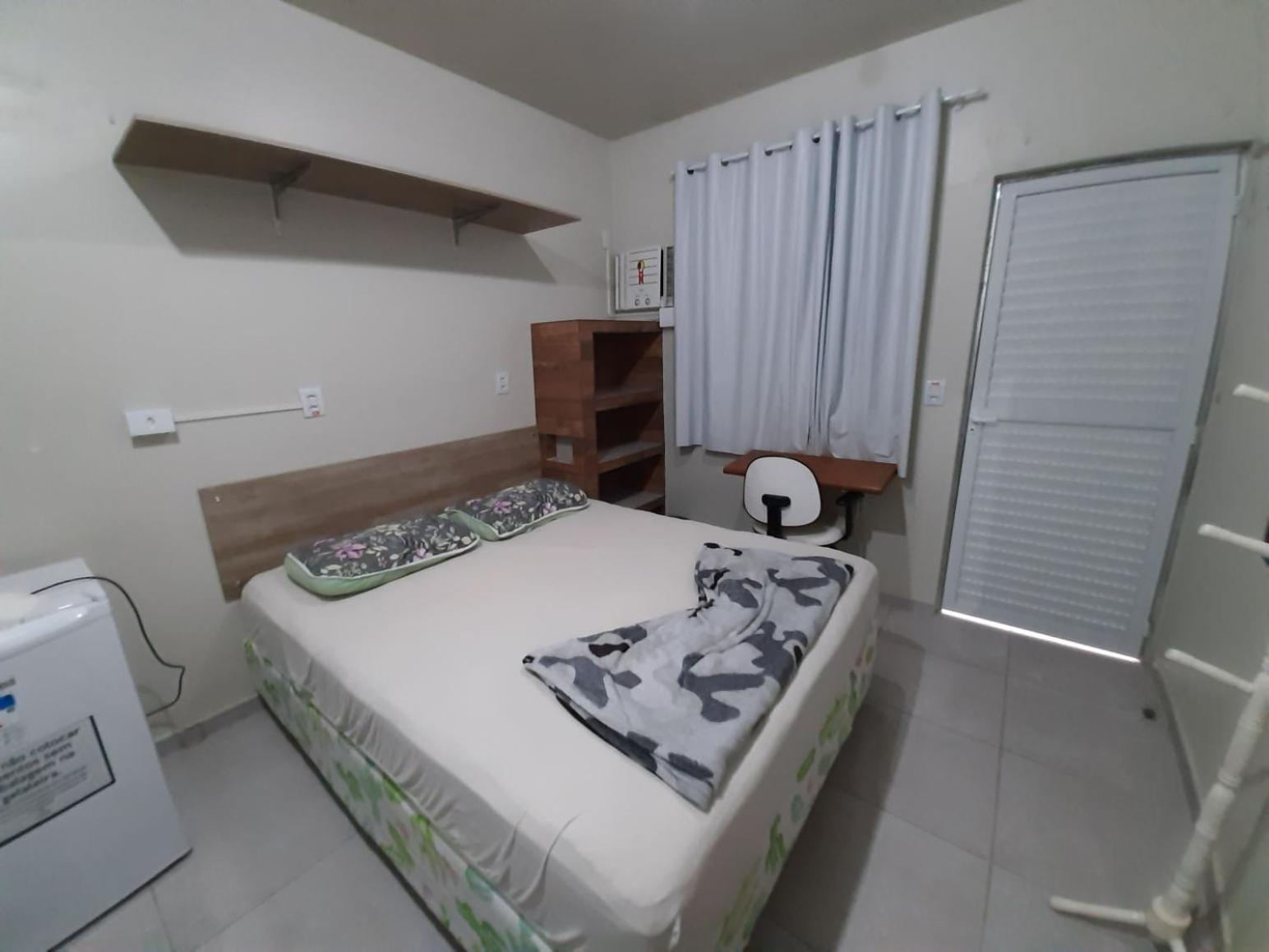 Hostal Lagoa Center